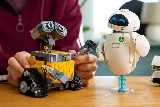 Lego Disney 43279 WALL-E and EVE, 8 image