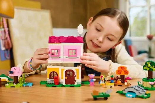 Lego Animal Crossing 77057 Creative Houses: Seasons of Fun, 8 image