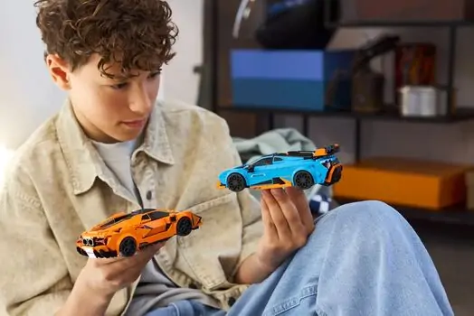 Lego Speed Champions 77238 Lamborghini Revuelto & Huracán STO, 8 image