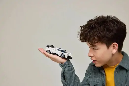 Lego Speed Champions 77240 Bugatti Centodieci Hyper Sports Car, 6 image