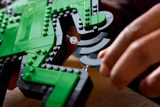 Lego Art 31216 Keith Haring – Dancing Figures, 7 image
