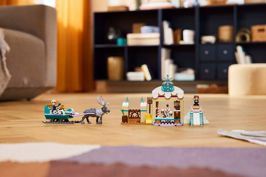 LEGO Disney 43256 Anna's Sleigh Adventure, 4 image