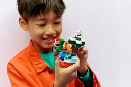 Lego Minecraft 21583 Steve's Taiga Adventure, 4 image
