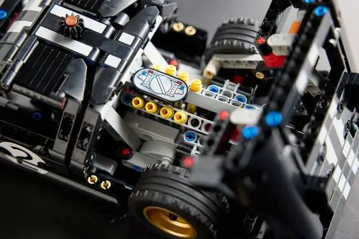 Lego Technic 42223 1966 Ford GT40 MKII Race Car, 12 image