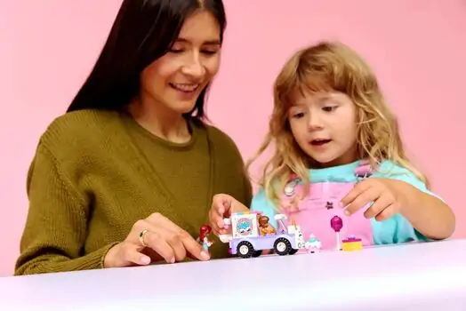 Lego Friends 42675 Unicorn Cake Delivery Car, 7 image