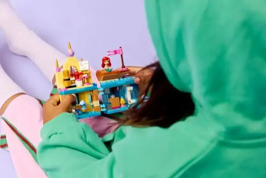 Lego Disney 43285 Ariel's Magical Mini Palace, 9 image