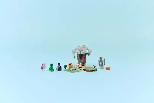 Lego Minecraft 21586 The Pale Garden, 9 image