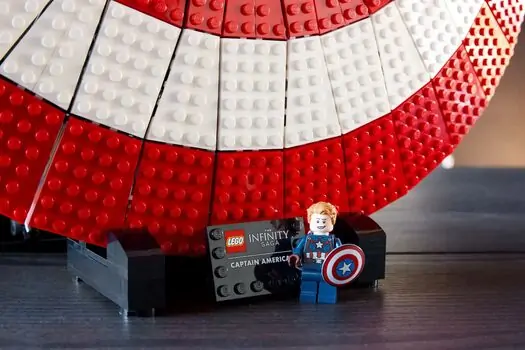 Lego Super Heroes 76262 Captain America's Shield, 10 image