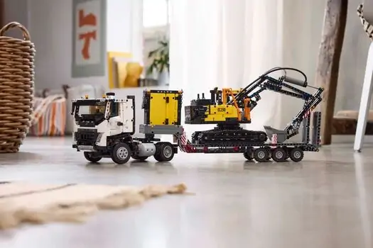 Lego Technic 42175 Volvo FMX Truck & EC230 Electric Excavator, 12 image