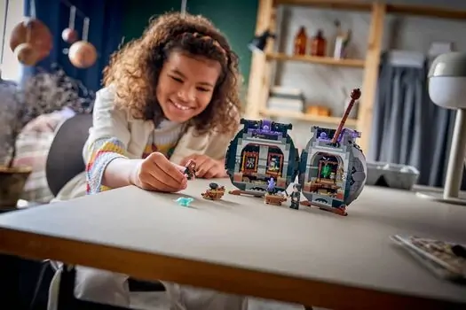 Lego Harry Potter 76464 Cauldron: Secret Potions Classroom, 9 image
