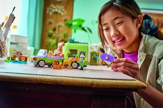 Lego Friends 42695 Horse & Baby Foal Trailer, 7 image