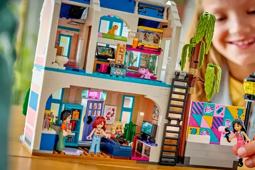 Lego Friends 42687 Liann's Family House, 2 image