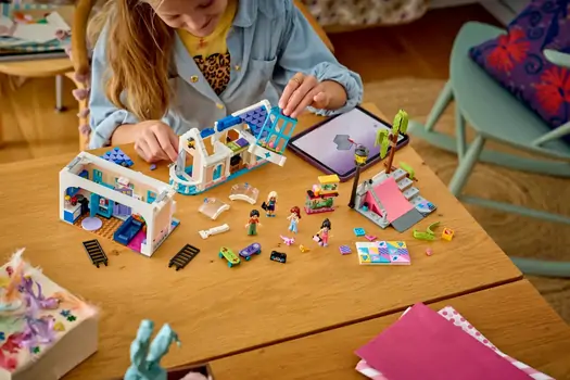 Lego Friends 42687 Liann's Family House, 5 image