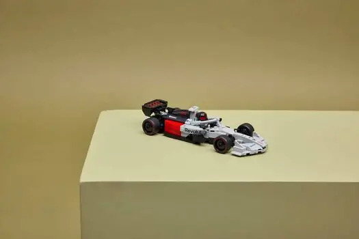 Lego Speed Champions 77259 Audi Revolut F1® Team R26 Race Car, 3 image