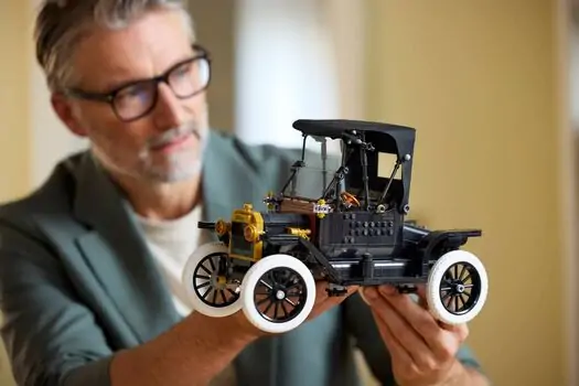 Lego Icons 11376 Ford Model T, 11 image