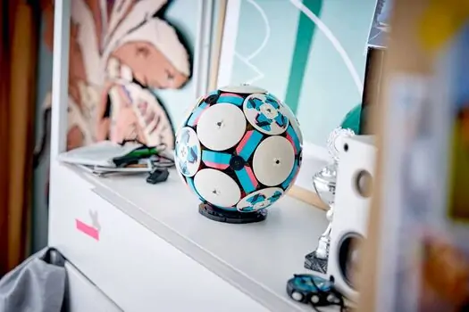 Lego Editions 43019 Soccer Ball, 6 image