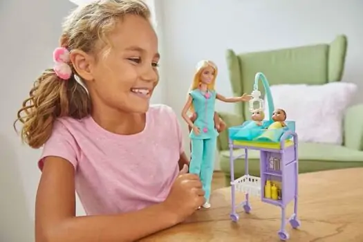 Barbie You Can Be Anything Baby Doctor Doll - ბარბის სათამაშო თოჯინა, 3 image