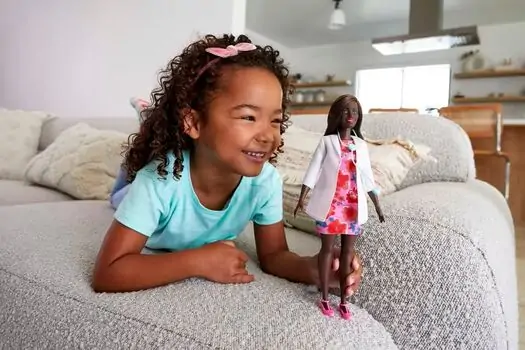 Barbie You Can Be Anything Doctor Doll - ბარბის თოჯინა, 2 image