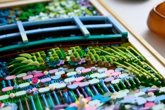 Lego Art 31220 Claude Monet – Bridge over a Pond of Water Lilies, 5 image