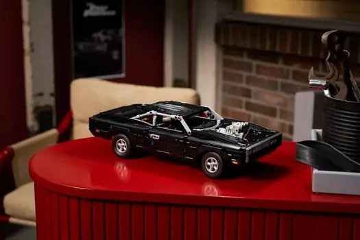 Lego Technic 42231 Fast and Furious Dodge Charger R/T Car, 3 image