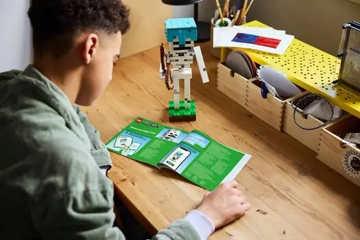 Lego Minecraft 21594 The Skeleton, 9 image