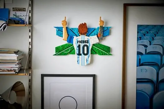 Lego Editions 43018 Lionel Messi – Celebration, 8 image