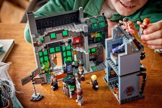 Lego Harry Potter 76471 Knockturn Alley Wizarding Shops, 12 image