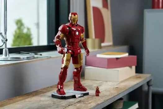 Lego Super Heroes 76344 Iron Man Mark 3 Collectors' Edition, 11 image