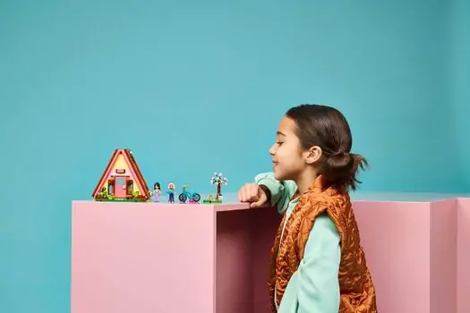 LEGO Friends 42682 Nature Glamping Cabin, 16 image