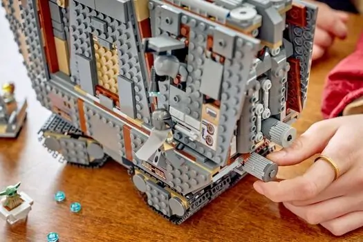 Lego Star Wars 75453 Offworld Sandcrawler™ and Mudhorn, 14 image