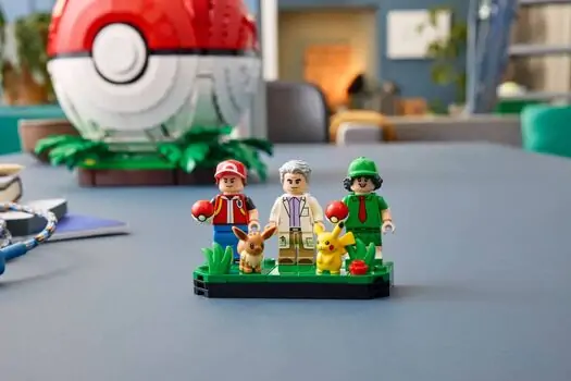 Lego Pokémon 72154 Iconic Trainer Moments Poké Ball, 10 image