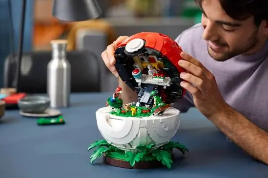 Lego Pokémon 72154 Iconic Trainer Moments Poké Ball, 15 image