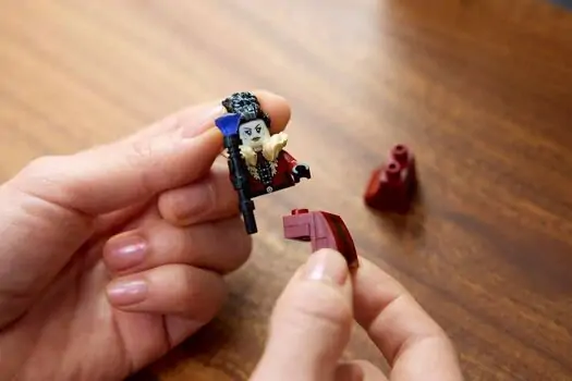 Lego Icons 11383 Mayor Manor, 17 image