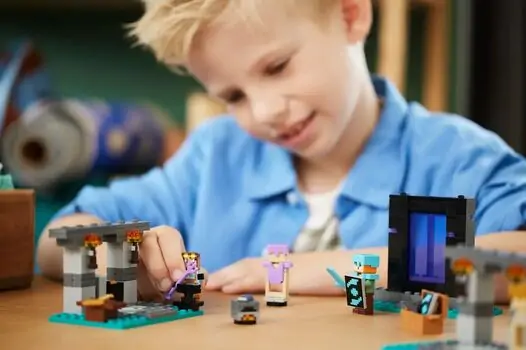 Lego Minecraft 21252 The Armory, 9 image