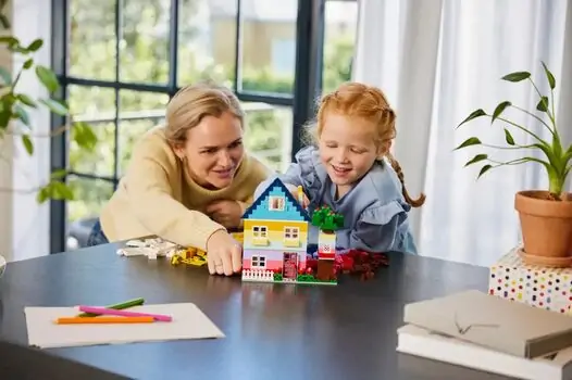 Lego Classic 11035 Creative Houses, 10 image
