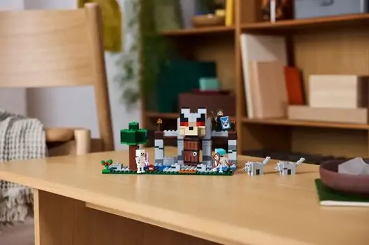 Lego Minecraft 21261 The Wolf Stronghold, 8 image