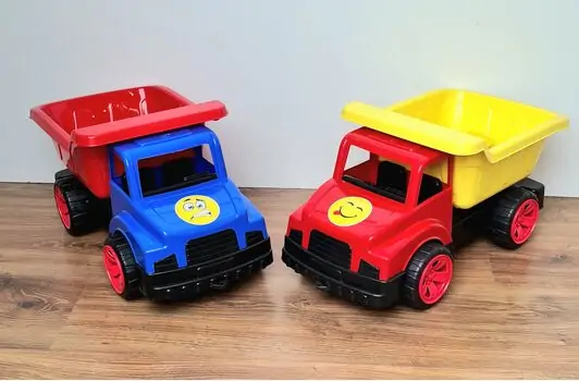 King Toys-ის ქვიშაში სათამაშო სატვირთო  TRUCK FOR BEACH