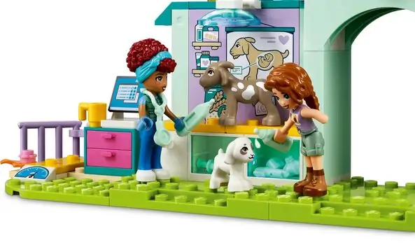 Lego Friends 42632 Farm Animal Vet Clinic, 3 image