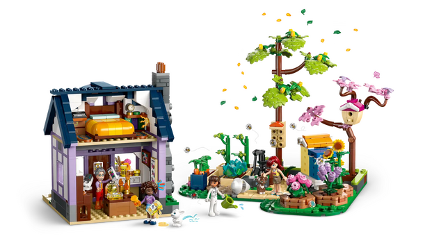 LEGO Friends 42669 Beekeepers' House and Flower Garden, 5 image