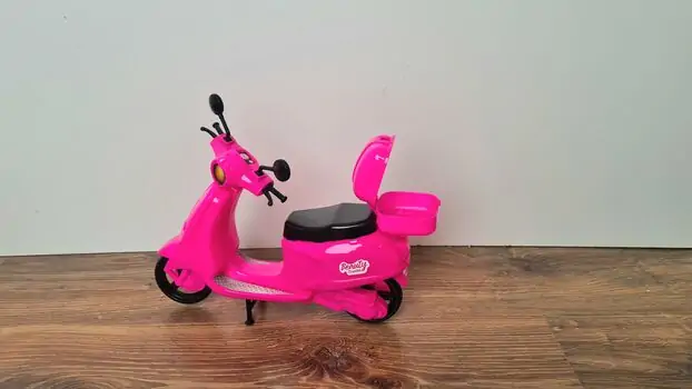 Beauty girl with motorcycle King Toys-ის თოჯინა  მოპედით, 3 image