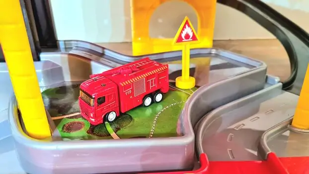 Dede 03345 3 LEVEL FIRE STATION GARAGE SET სათამაშო ტრასა, 4 image