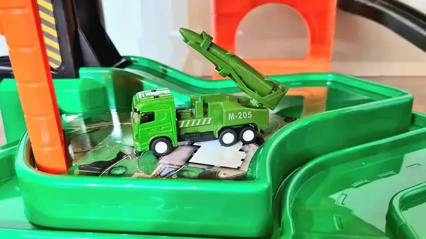 Dede 03340 MILITARY GARAGE SET სათამაშო ტრასა, 13 image