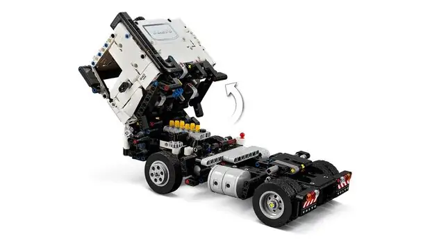 Lego Technic 42175 Volvo FMX Truck & EC230 Electric Excavator, 7 image