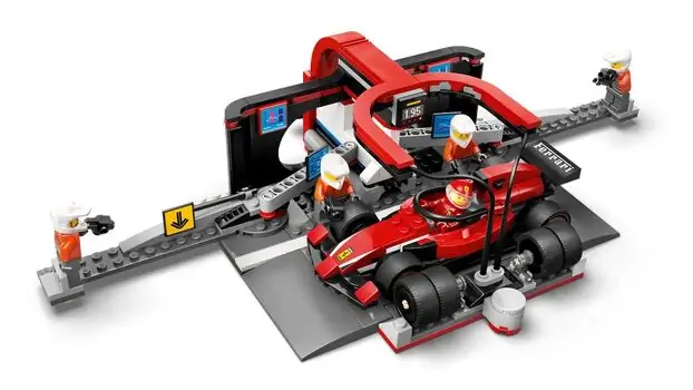 Lego City 60443 F1® Pit Stop & Pit Crew with Ferrari Car, 4 image