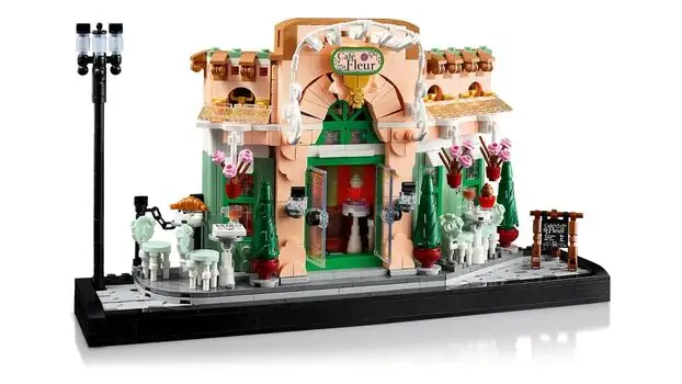 Lego Icons 10362 French Café, 3 image