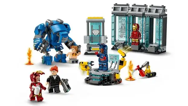 Lego Super Heroes 76315 Iron Man's Laboratory: Hall of Armor, 3 image