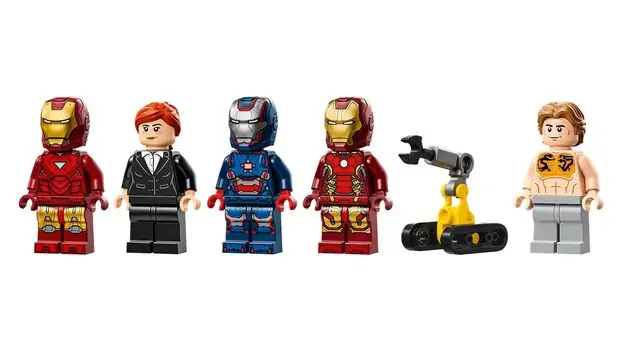 Lego Super Heroes 76315 Iron Man's Laboratory: Hall of Armor, 7 image