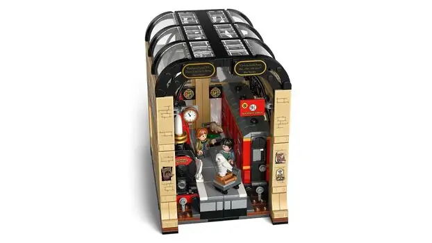 LEGO Harry Potter 76450 Book Nook: Hogwarts™ Express, 3 image