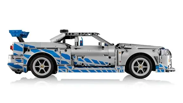 Lego Technic 42210 2 Fast 2 Furious Nissan Skyline GT-R (R34) Car, 5 image