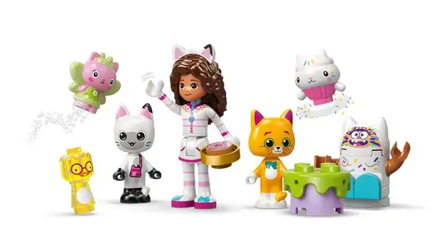 Lego Gabby's Dollhouse 11205 Sweet Treat Mountain & Kitty Garden, 3 image